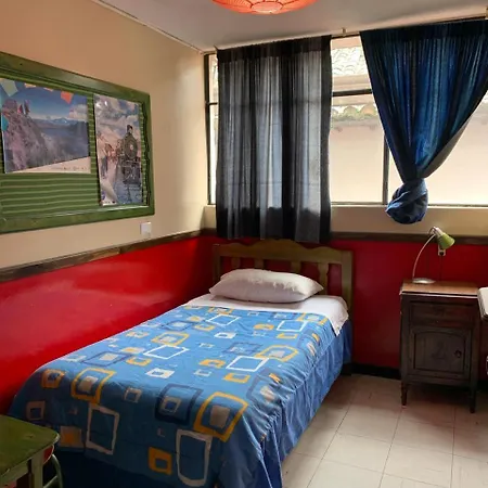 Flying Donkey Bed & Breakfast Otavalo Exterior photo